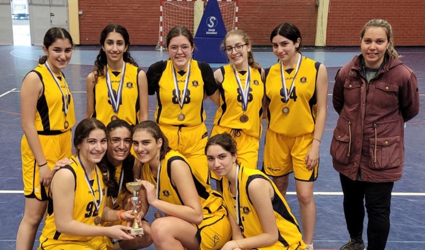 Senior Girls Basketball Team